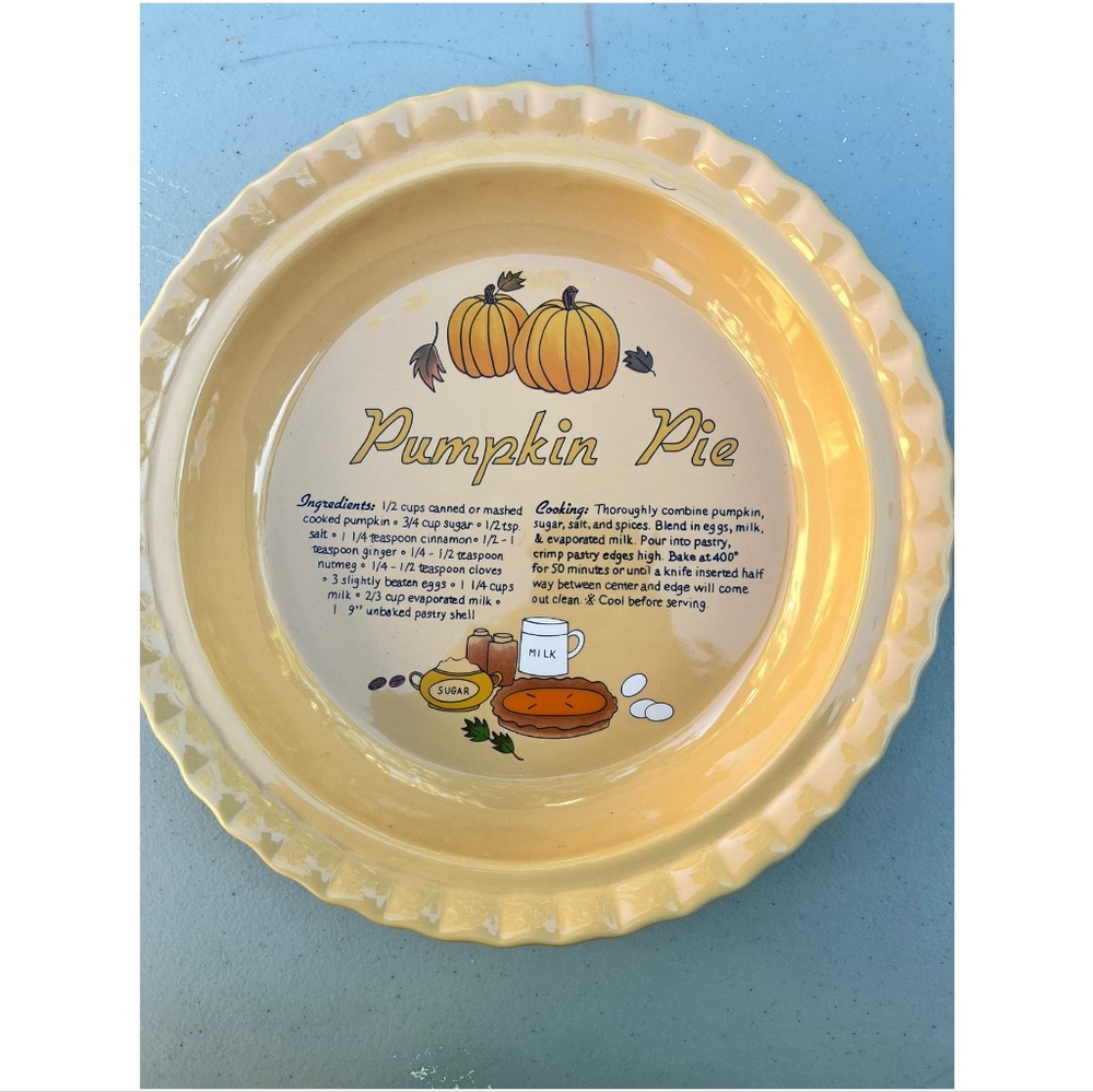 Pumpkin Pie Dish